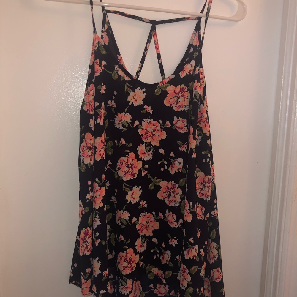 Top - Picture 8 of 9